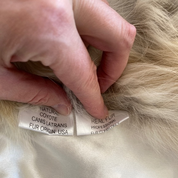 Glamourpuss NYC Genuine Coyote Backless Vest - Picture 7 of 7